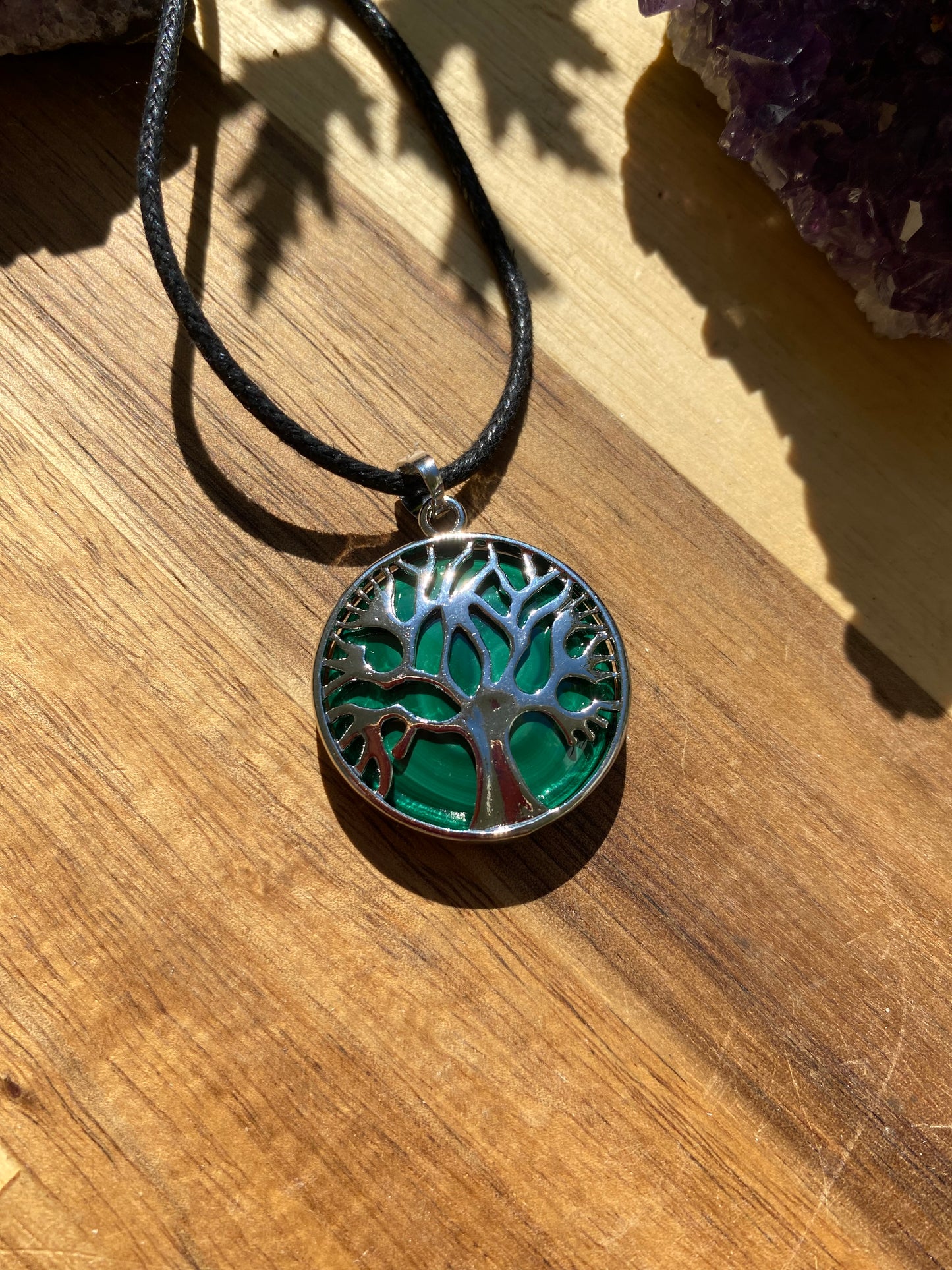 Pendentif Arbre de Vie en Malachite avec son cordon