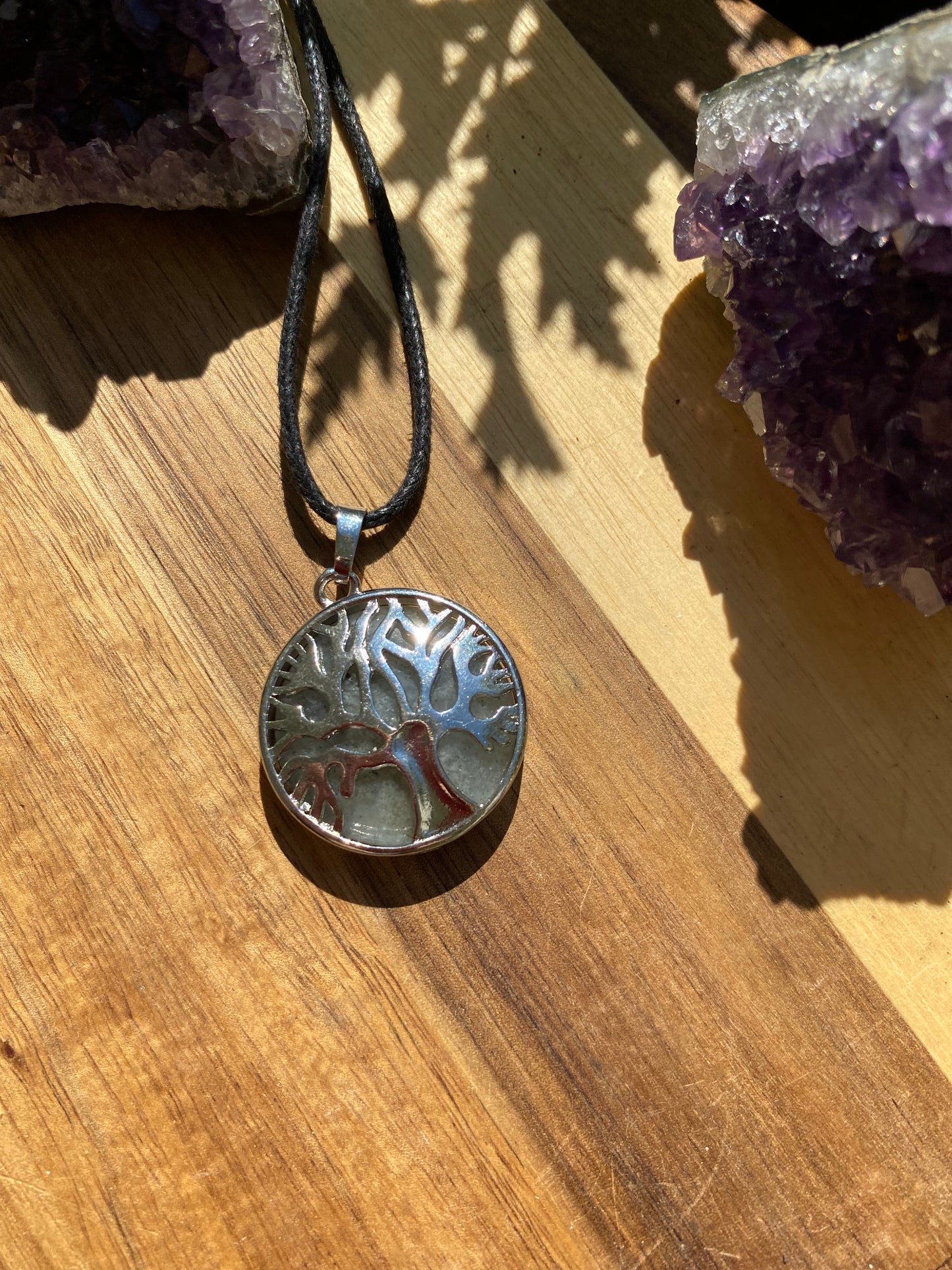 Pendentif Arbre de Vie en Labradorite et son cordon