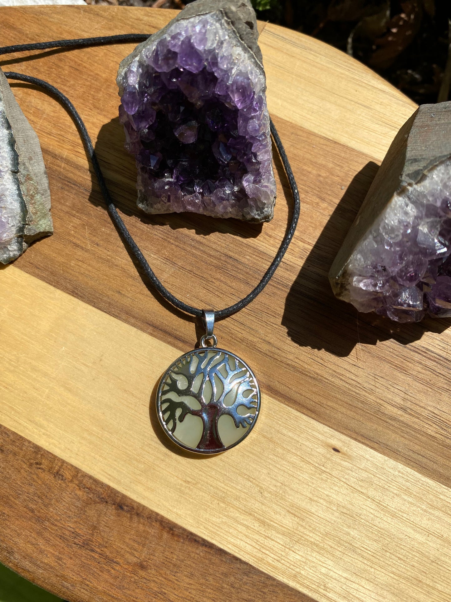 Pendentif Arbre de Vie en Jade de Chine avec cordon