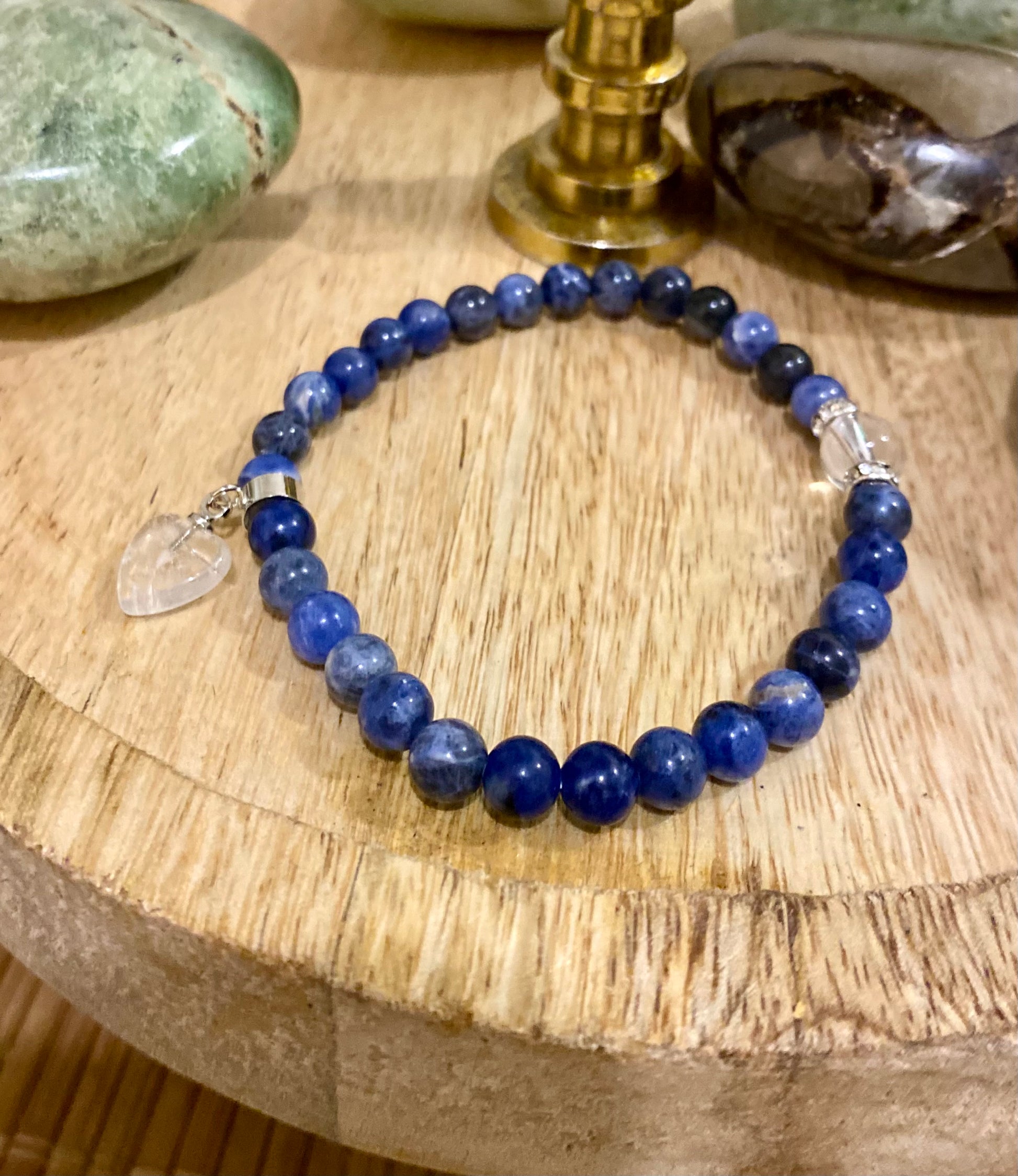 Bracelet en Sodalite + Coeur et perle en Cristal de Roche 6 mm