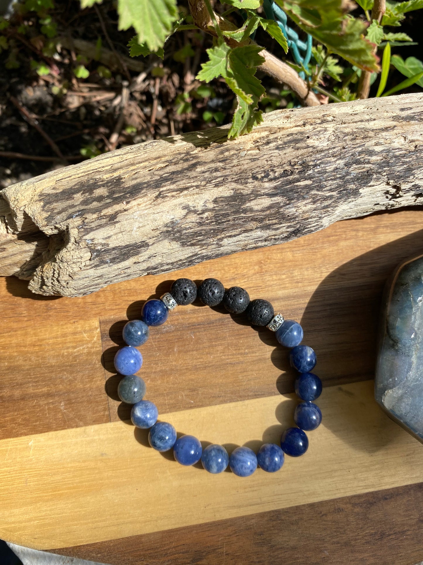 Bracelet en Sodalite + Pierre de Lave 10 mm 20 cm