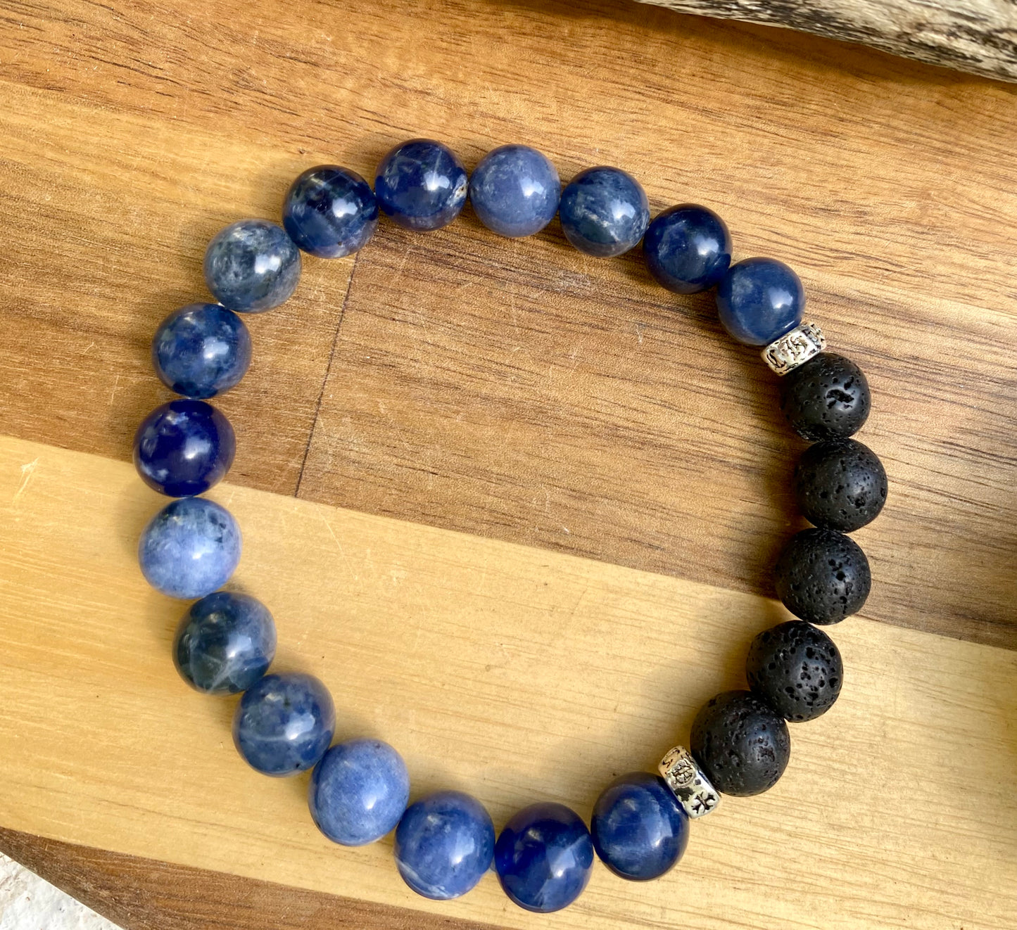 Bracelet Sodalite + Pierre de Lave 10 mm 22 cm